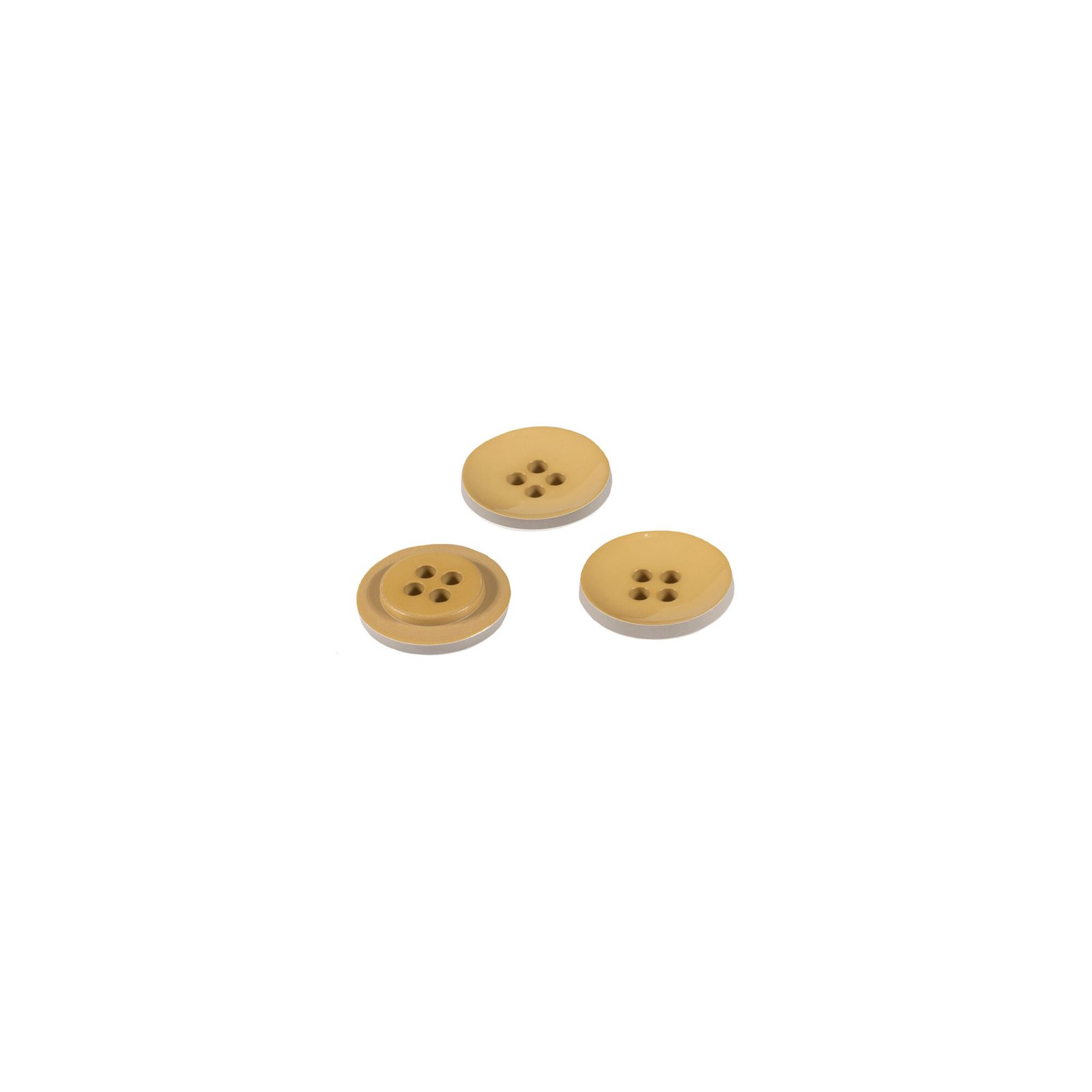 Button: Plastic Button: Plastic