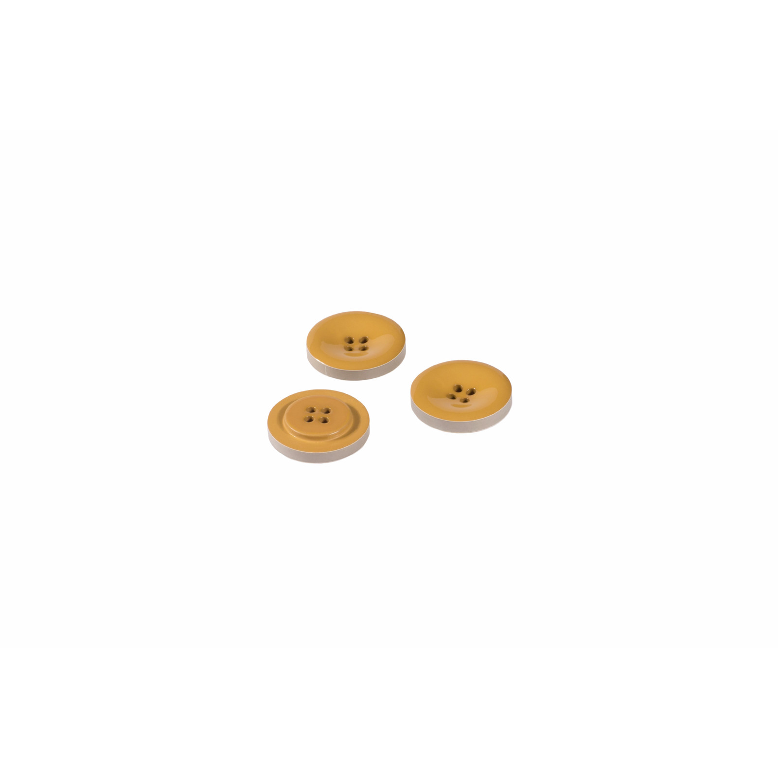 Button: Plastic Button: Plastic